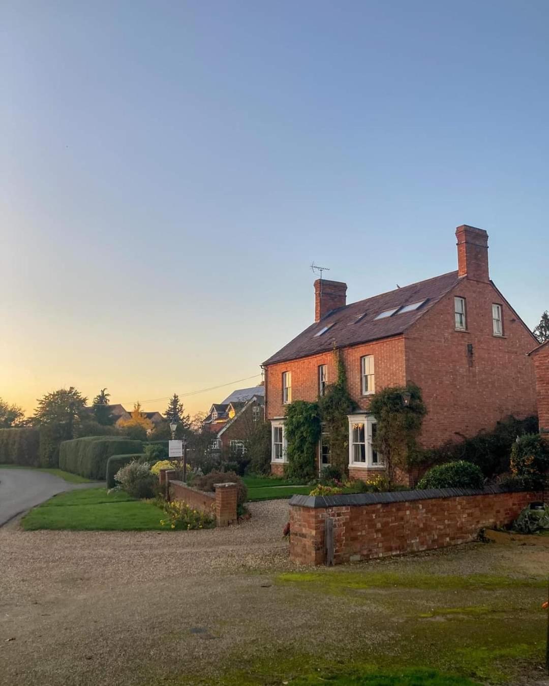 Bed and Breakfast Winton House Stratford-upon-Avon Esterno foto